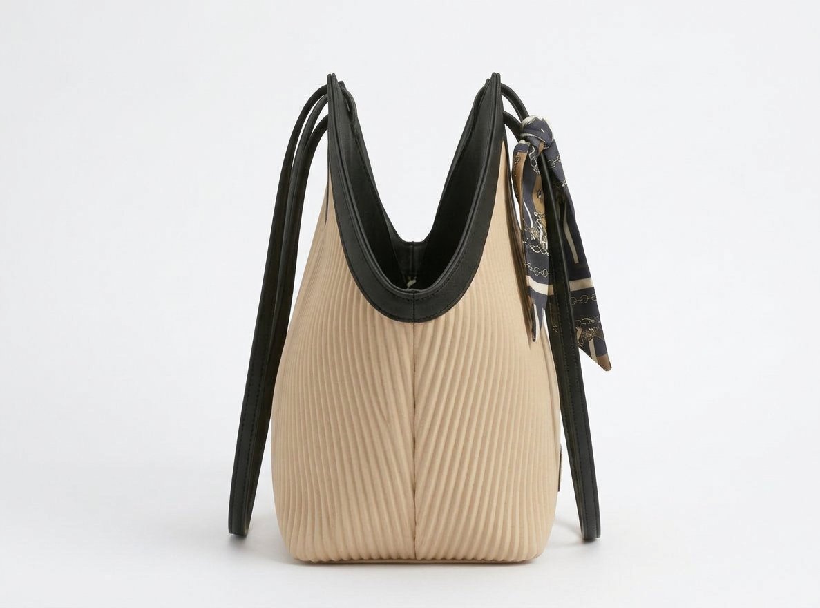 Aurelia Beige V-Tote
