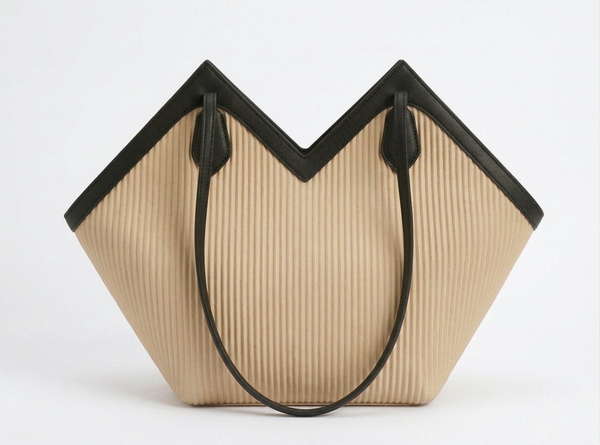 Aurelia Beige V-Tote